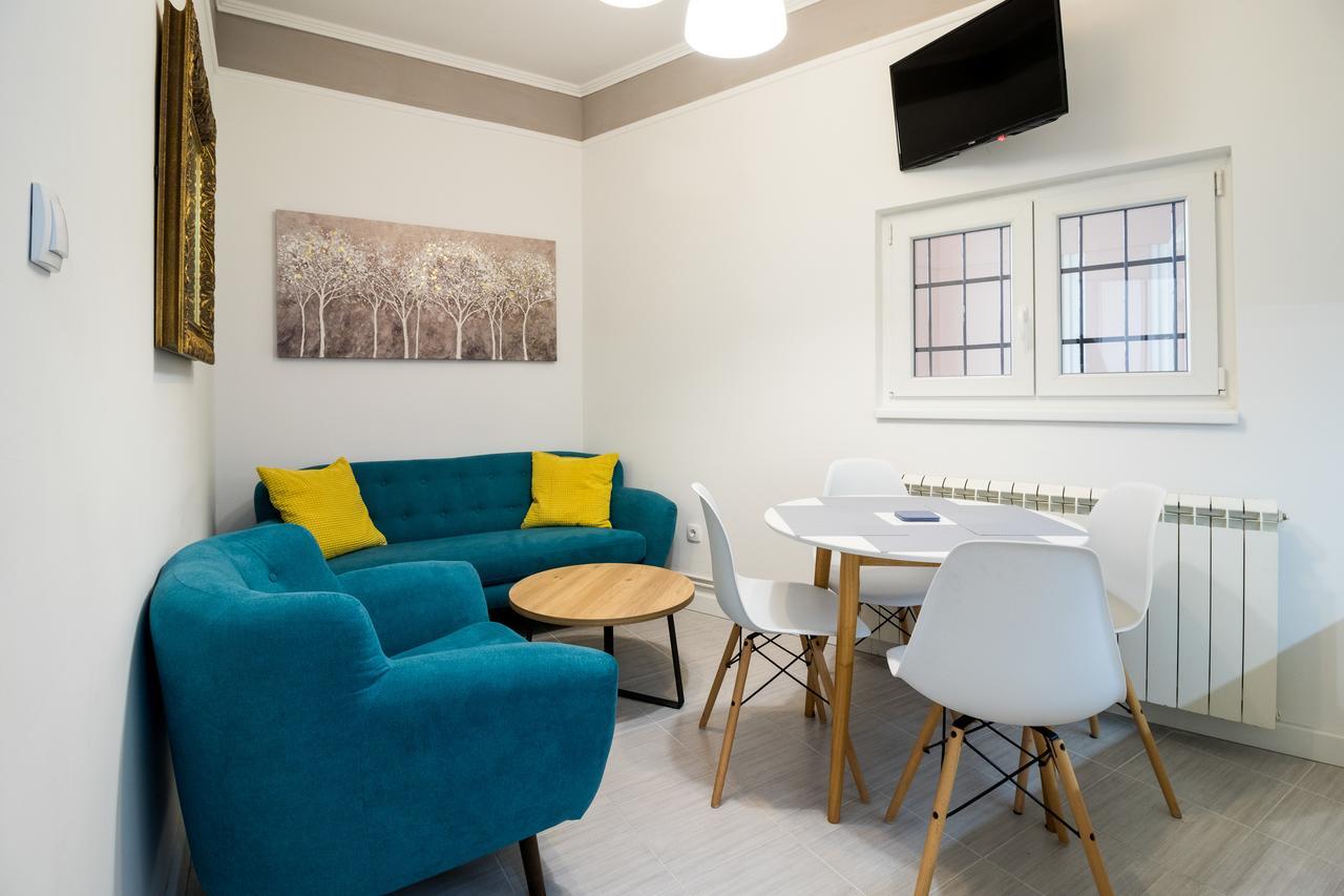 Comfortable & Lovely Apartment Belgrad Exterior foto