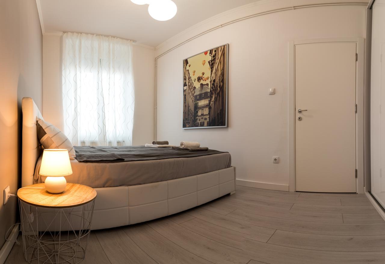 Comfortable & Lovely Apartment Belgrad Exterior foto